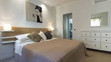 2 Schlafzimmer, BĂŒgeleisen/BĂŒgelbrett, Reisekinderbett, kostenloses WLAN