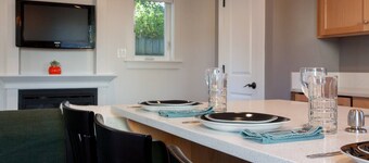 Cottage featuring lots of room, parking, and easy access to the best of Portland