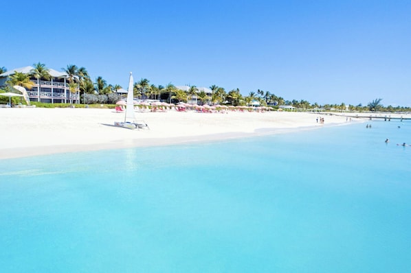 On the beach, sun-loungers, beach towels - Ideal Grace Bay Location in a Beachfront resort. Build Sandcastles or just Chill (Grace Bay)