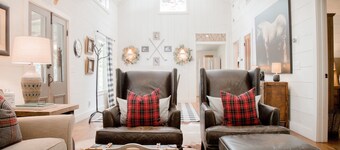 Walk Everywhere, Large Fenced Yard Perfect for Kids/Dogs, Wood Burning Fireplace