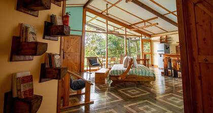 Above the Gulf House: Spectacular Ocean View!