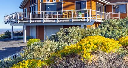 North Peak Custom Lake View Home "A Living Canvas"