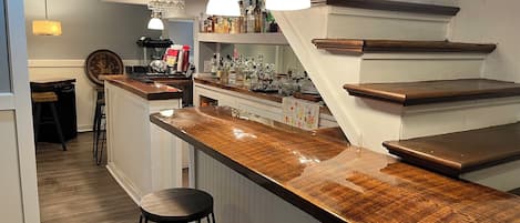 Bar (en la propiedad)