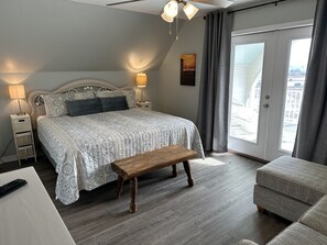 3 chambres, fer et planche à repasser, Wi-Fi gratuit, draps fournis