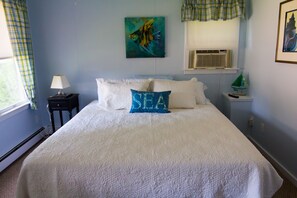 5 bedrooms, iron/ironing board, WiFi