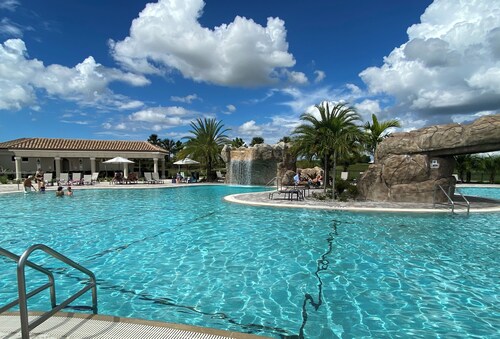 Unprecedented Golf! Penthouse Condo Lakewood National Golf & CC. Lakewood Ranch