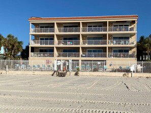 Exterior - Oceanway 203 - Upscale Oceanfront Condo - 2BR and 2BA (Indian Rocks Beach)