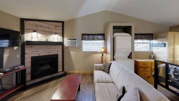 Smart-tv en een open haard