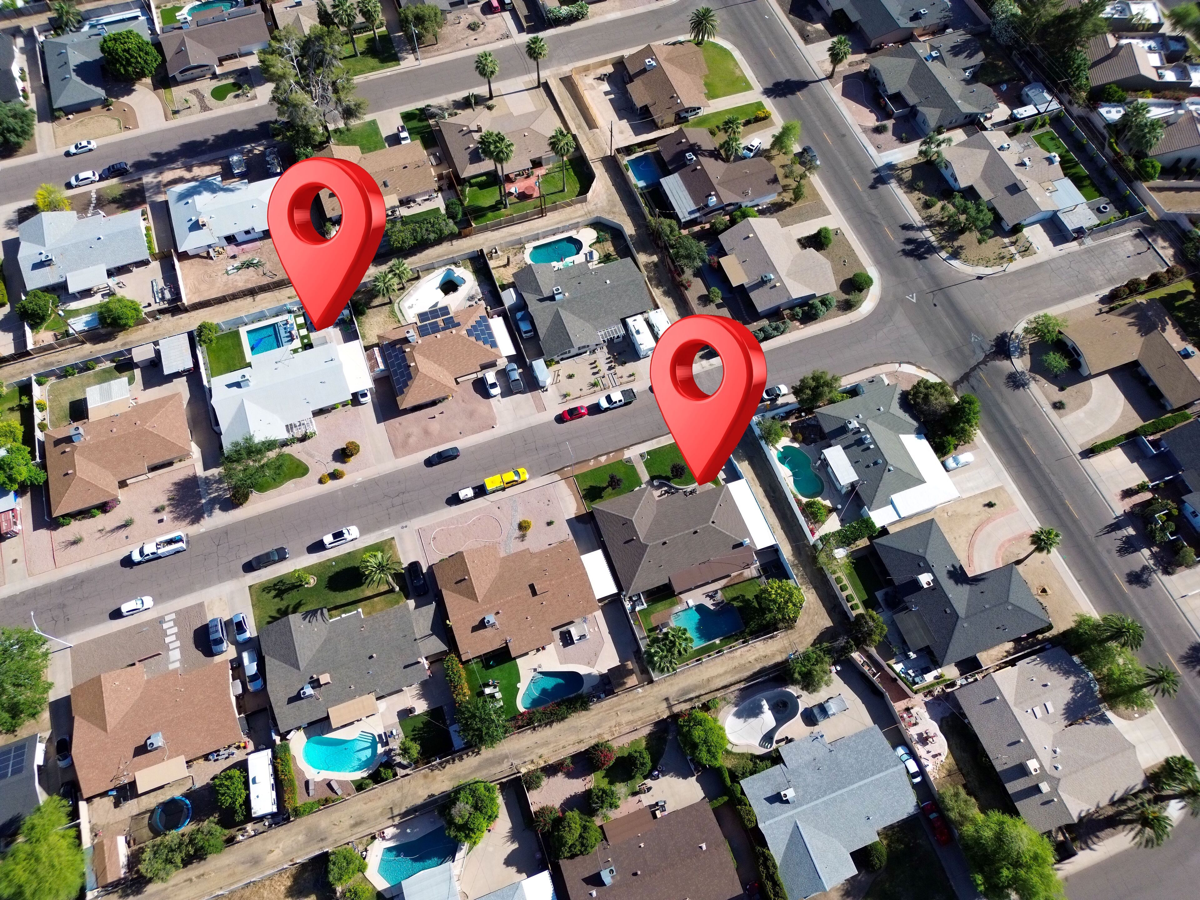 Family/Group Space - Has it ALL! with 2 Neighboring Houses, Pools, Spa, She Shed