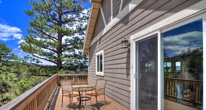 Sky High Estate has amazing lake views! Spa and Pool Table!