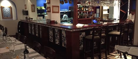 Bar (in der Unterkunft)