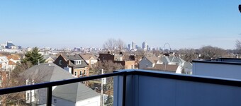 Impresionante y lujoso. Terraza en la azotea con hermosas vistas de Arch!