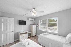 2 Schlafzimmer, Bügeleisen/Bügelbrett, kostenloses WLAN, Bettwäsche