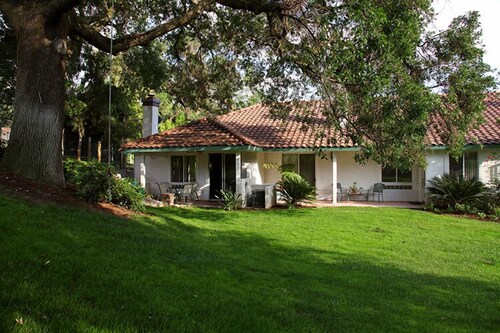  Lux 2/2 w/firepit next to Kaweah River & 10 min from Sequoia National Park