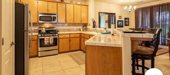  Lux 2/2 w/firepit 10 min from Sequoia Nat'l  Park & beside the Kaweah main fork