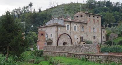 G & G MILL - SWIMMING POOL - Wi-Fi FREE