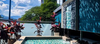 The MYNT @ Lleras Park [10 Master Bedrooms]