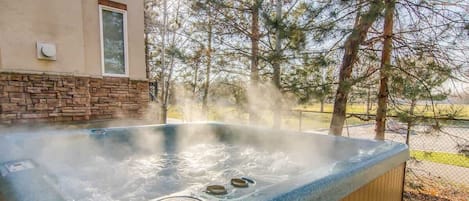室外 SPA 浴缸