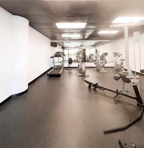 Fitness facility - Seawall Escape @ Victorian Condos (Galveston)