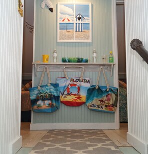 المنشأة من الداخل