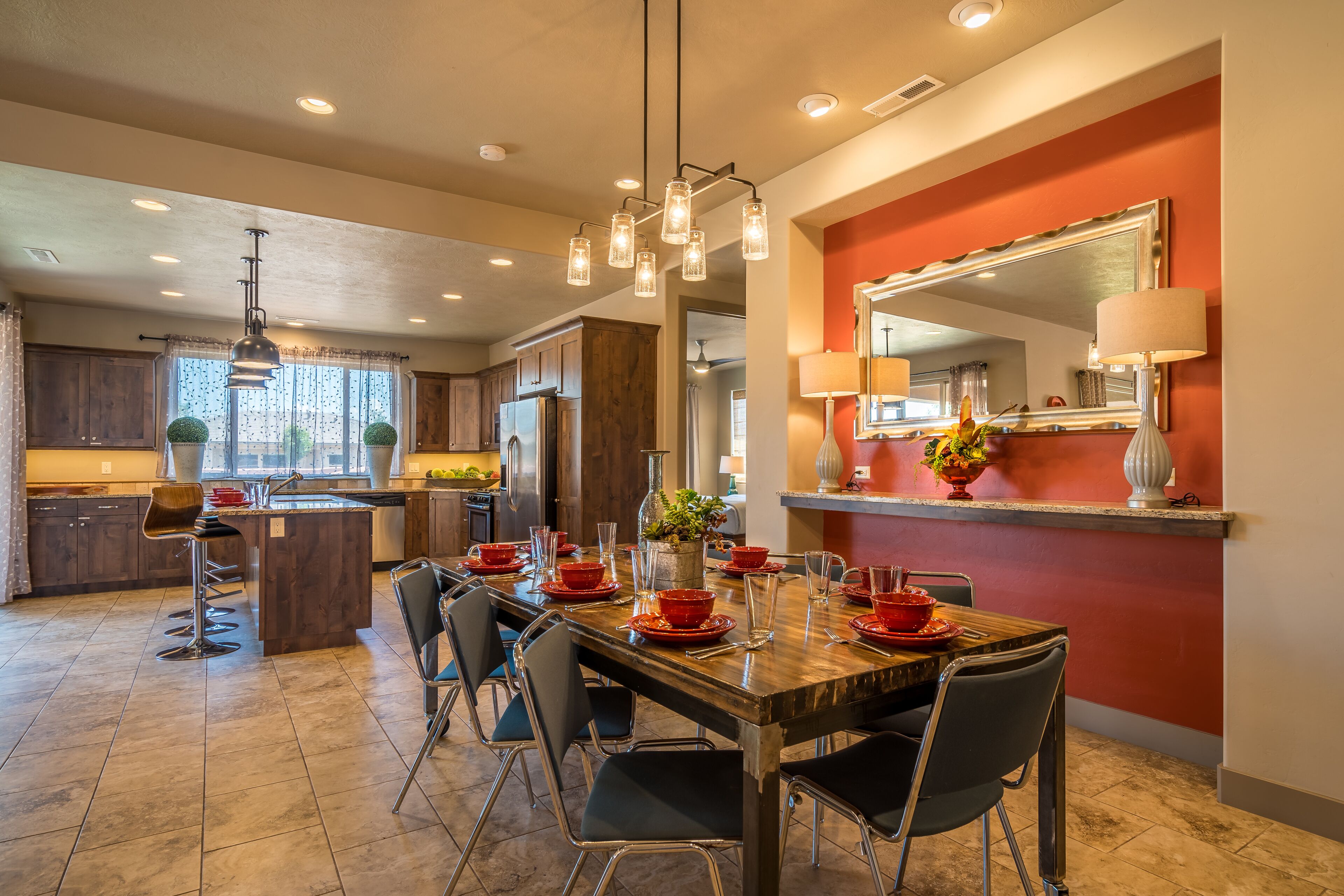 St. George*RedMtn.View*(From$131/nt)Paradise Village Resort * BBQ * Games