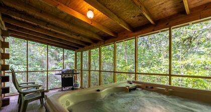Love Bird - August 10% OFF or 3rd Night Free - Ask for details!