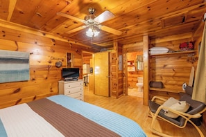1 bedroom, iron/ironing board, internet, bed sheets