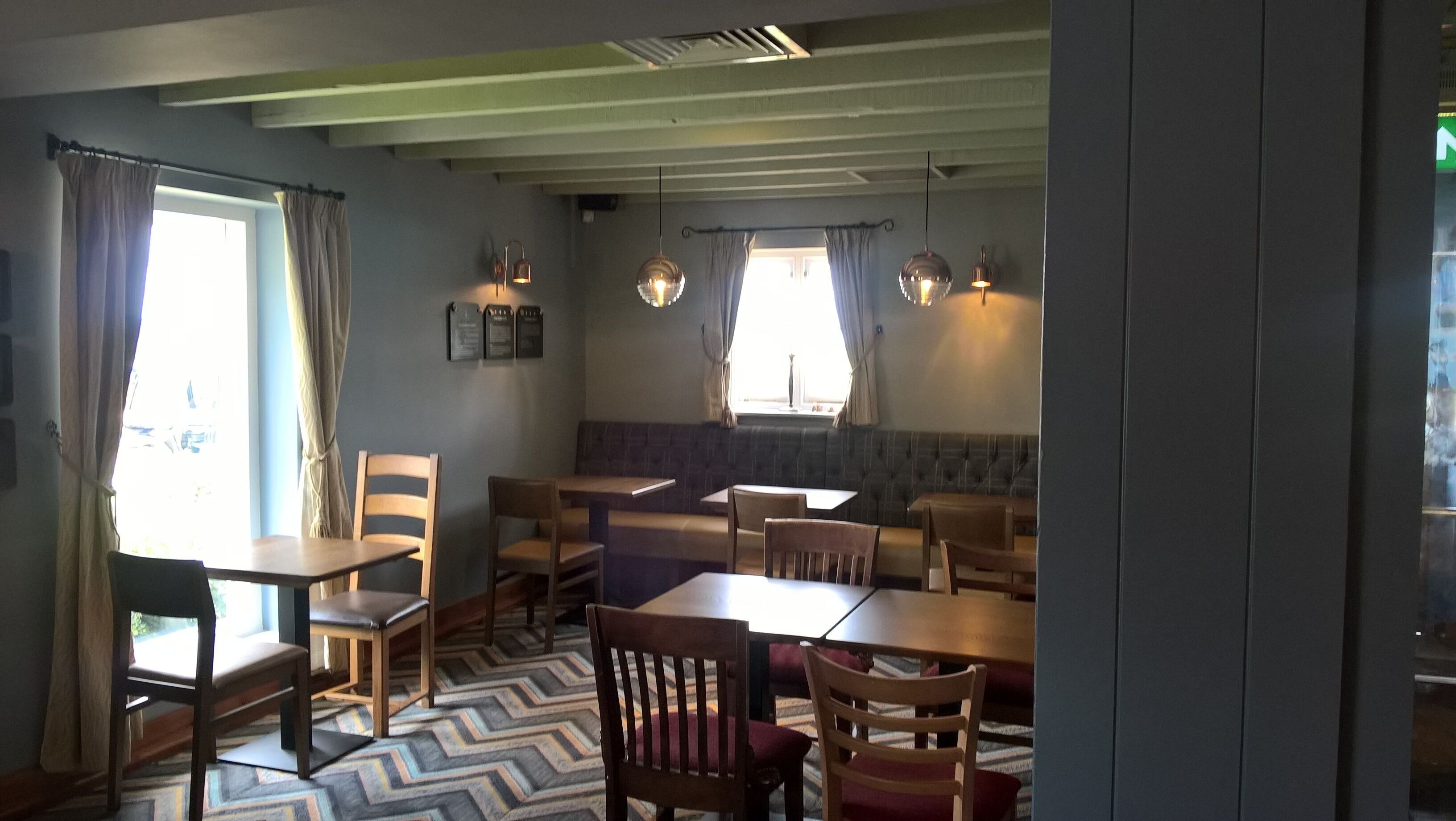 Foto - Willows, Blackburn by Marston's Inn