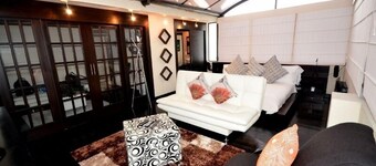 Spectacular Family Luxury Apartment, Excellent Location, Feels Like Home...