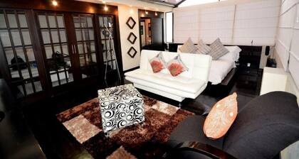 Spectacular Family Luxury Apartment, Excellent Location, Feels Like Home...