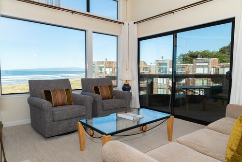 Ocean Front Condo Shorebirds 199