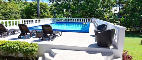 Piscine extérieure