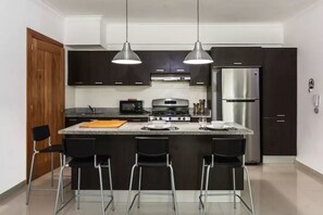 Fridge, microwave, oven, stovetop