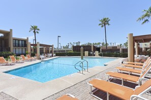 Pool - New listing Owners Special Beachfront 2 BR Condo Incredible View Lcd TVs, WiFi (South Padre Island)