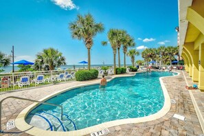 Indoor pool, outdoor pool