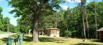 Affordable Cabin Minutes from the Wisconsin Dells & Castle Rock Lake