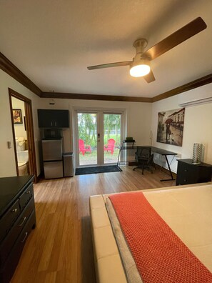 1 Schlafzimmer, Schreibtisch, Bügeleisen/Bügelbrett, kostenloses WLAN