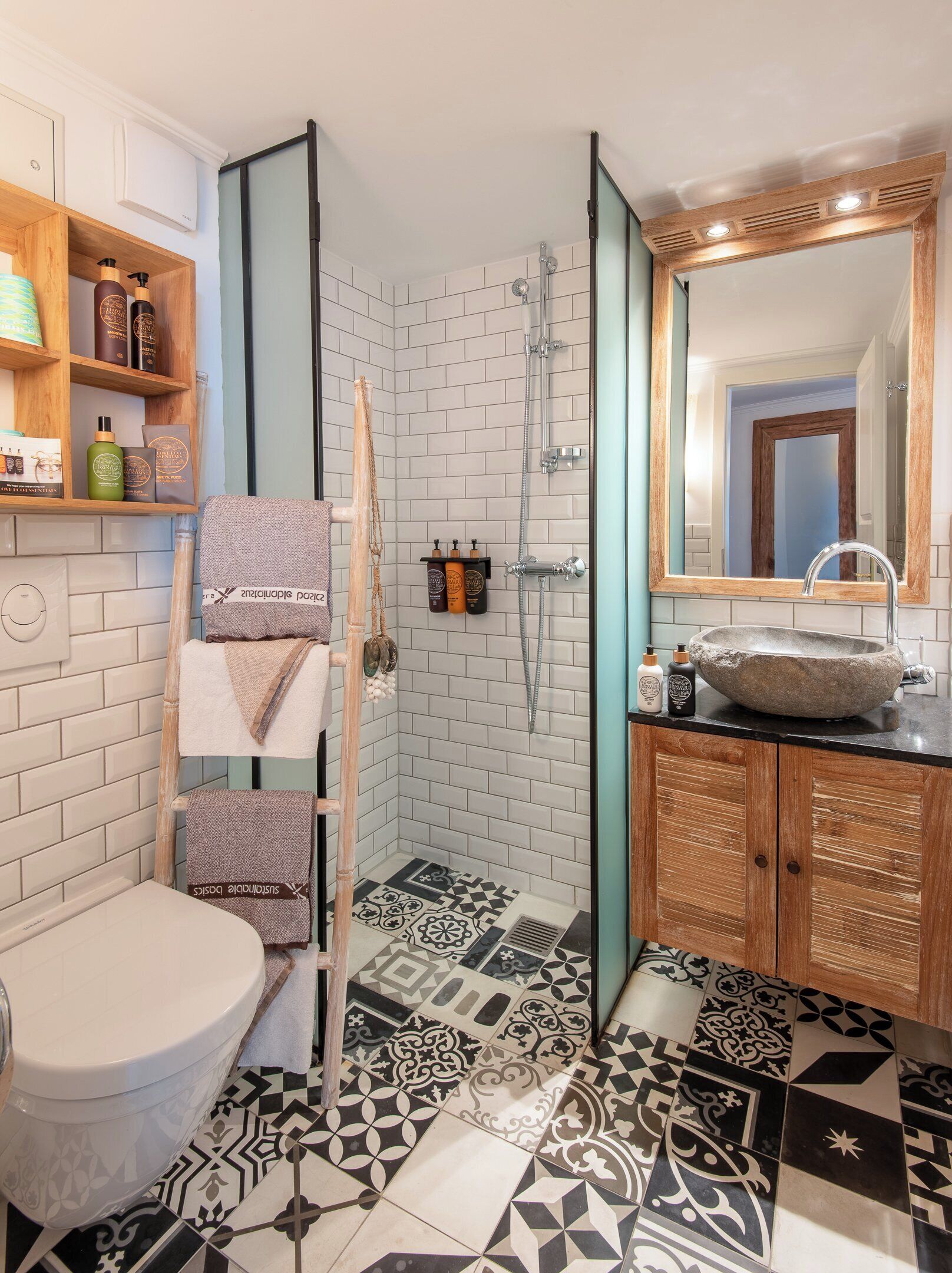 Photo - Lulu Guldsmeden