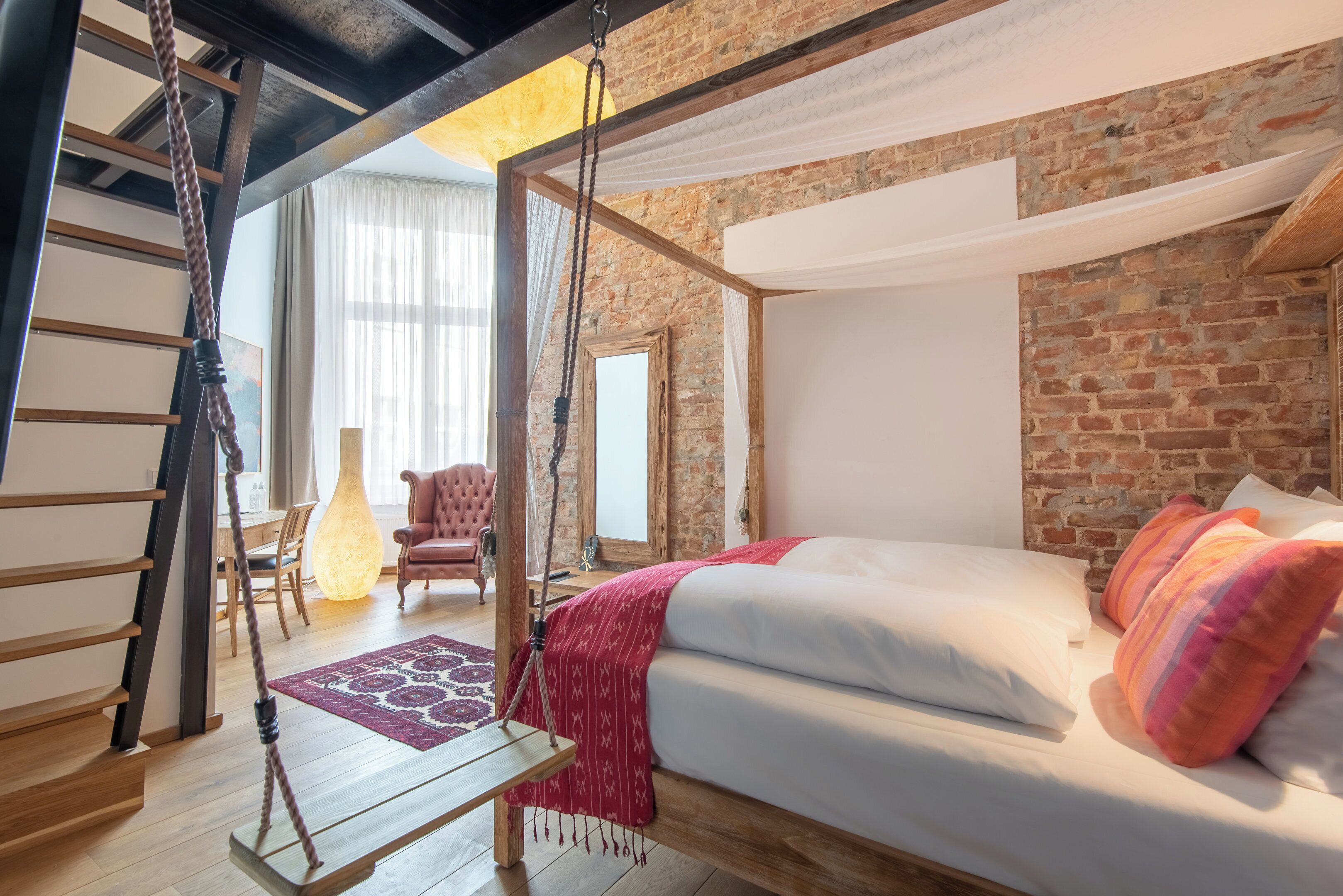 Familie loft | Luxe beddengoed, een kluis op de kamer, geluiddichte muren