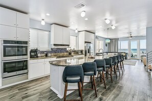 Fridge, microwave, oven, stovetop - Wonderful Gulf front 4 bedroom luxury townhome with private elevator** (Pensacola Beach)