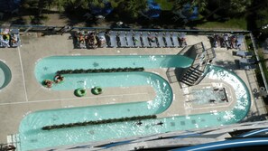 Sisäuima-allas, ulkouima-allas