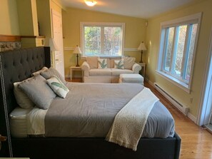 3 habitaciones, escritorio, tabla de planchar con plancha y wifi gratis 
