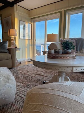 Smart TV, video games, stereo