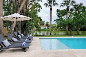 Outdoor pool, a heated pool