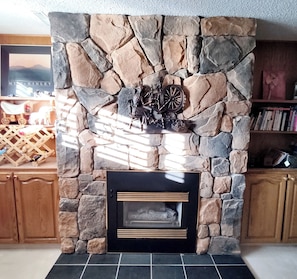 Interior - Private lower level suite with fireplace and a feeling of home (Calgary)