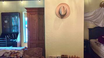 1 Schlafzimmer, Schreibtisch, Bügeleisen/Bügelbrett, kostenloses WLAN