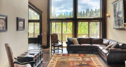 Castle Glen unelma estate! Spa, elokuvateatteri, järvelle ja vuorille!