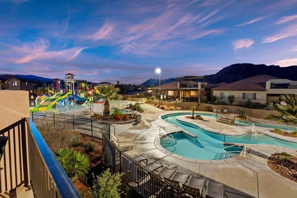 Beheizter Pool