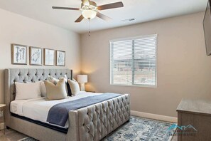 5 bedrooms, desk, iron/ironing board, travel crib