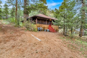 Exterior - Secluded Cabin,  Located Close To All The Pikes Peak Area Attraction (Green Mountain Falls)